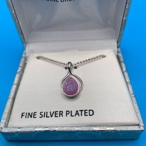 Beautiful Silver Plated Genuine Drusy Quartz Necklace